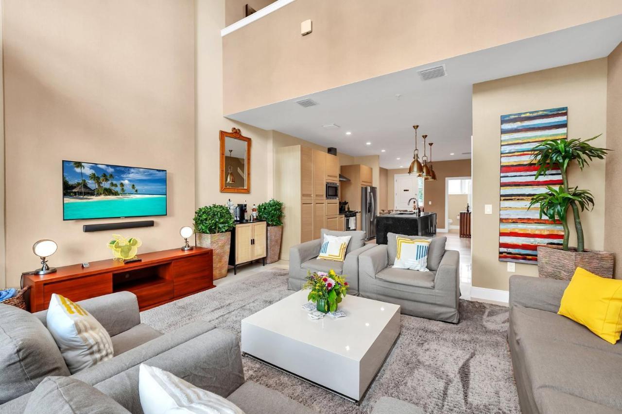 Luxury Villa Less Than A Mile From Disneyworld -Bonus Elevator- Orlando Exterior foto